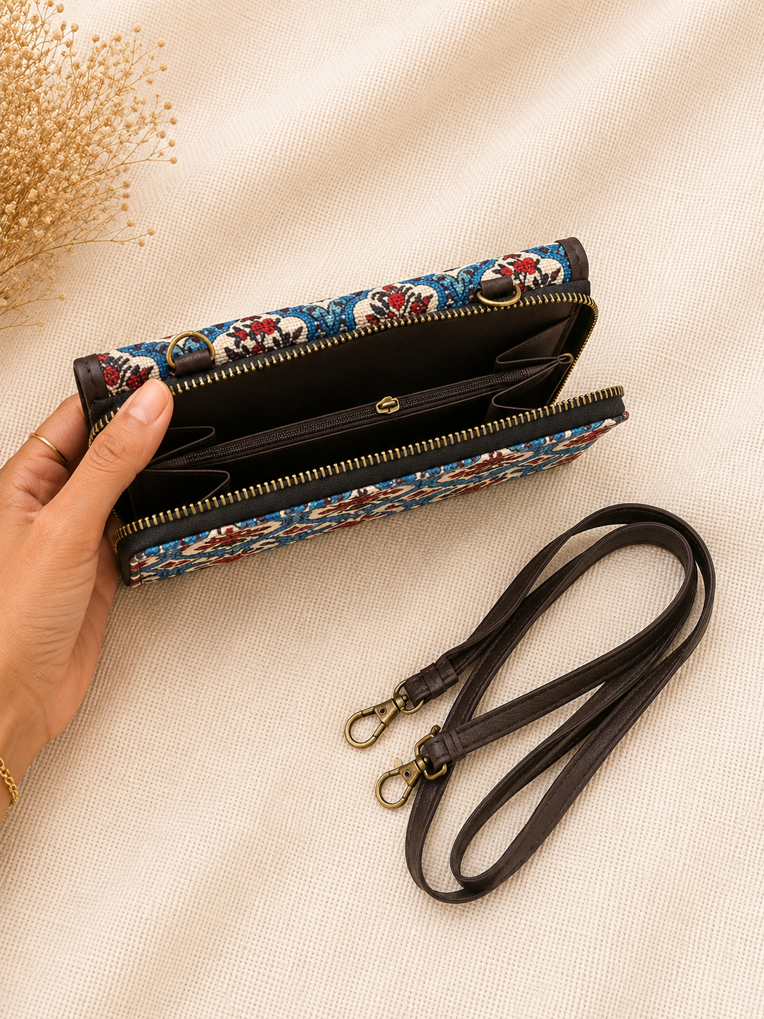 Blue Bloom 2 in 1 Sling Mobile Wallet