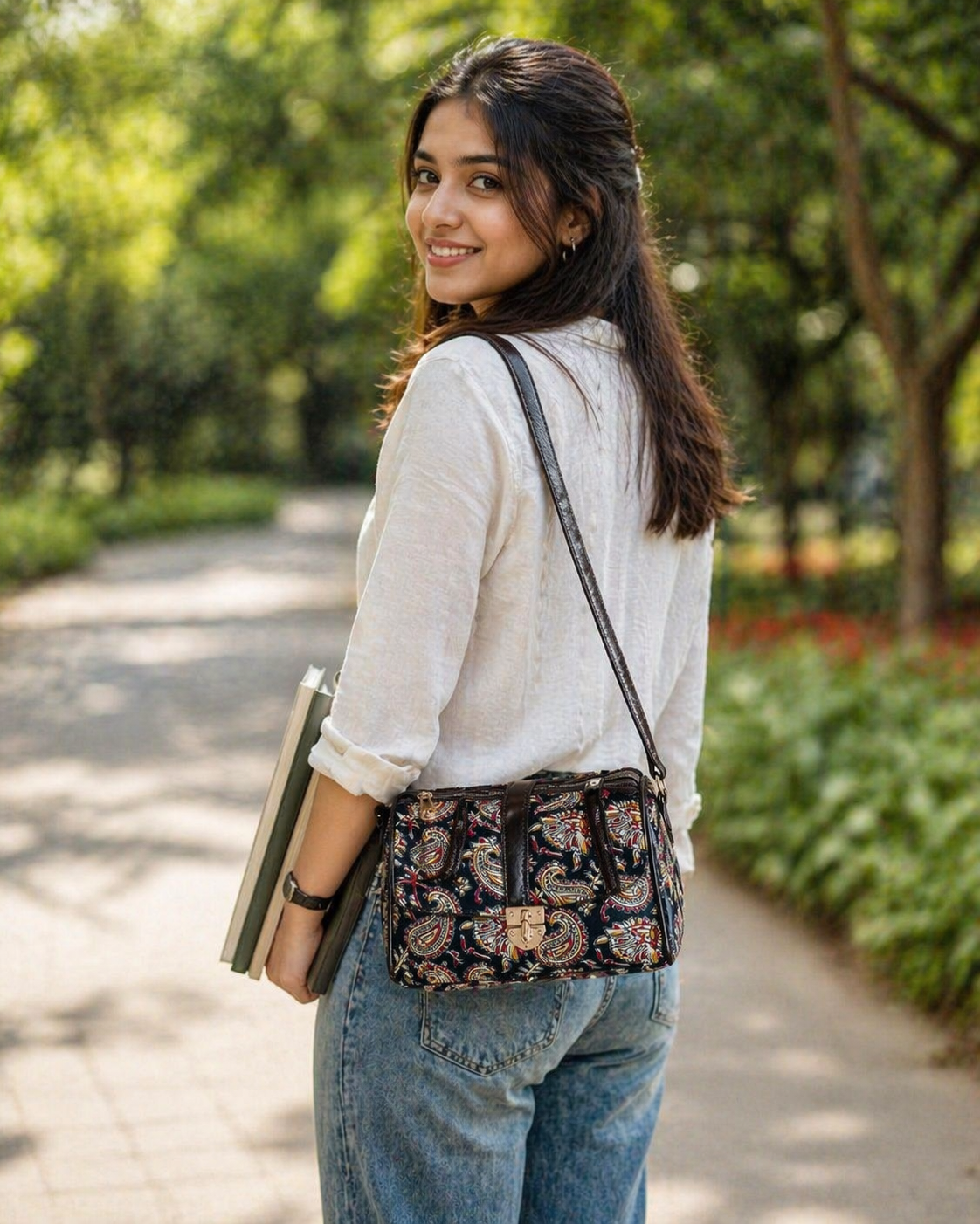 Kalamkari Multi-Zip Sling Bag