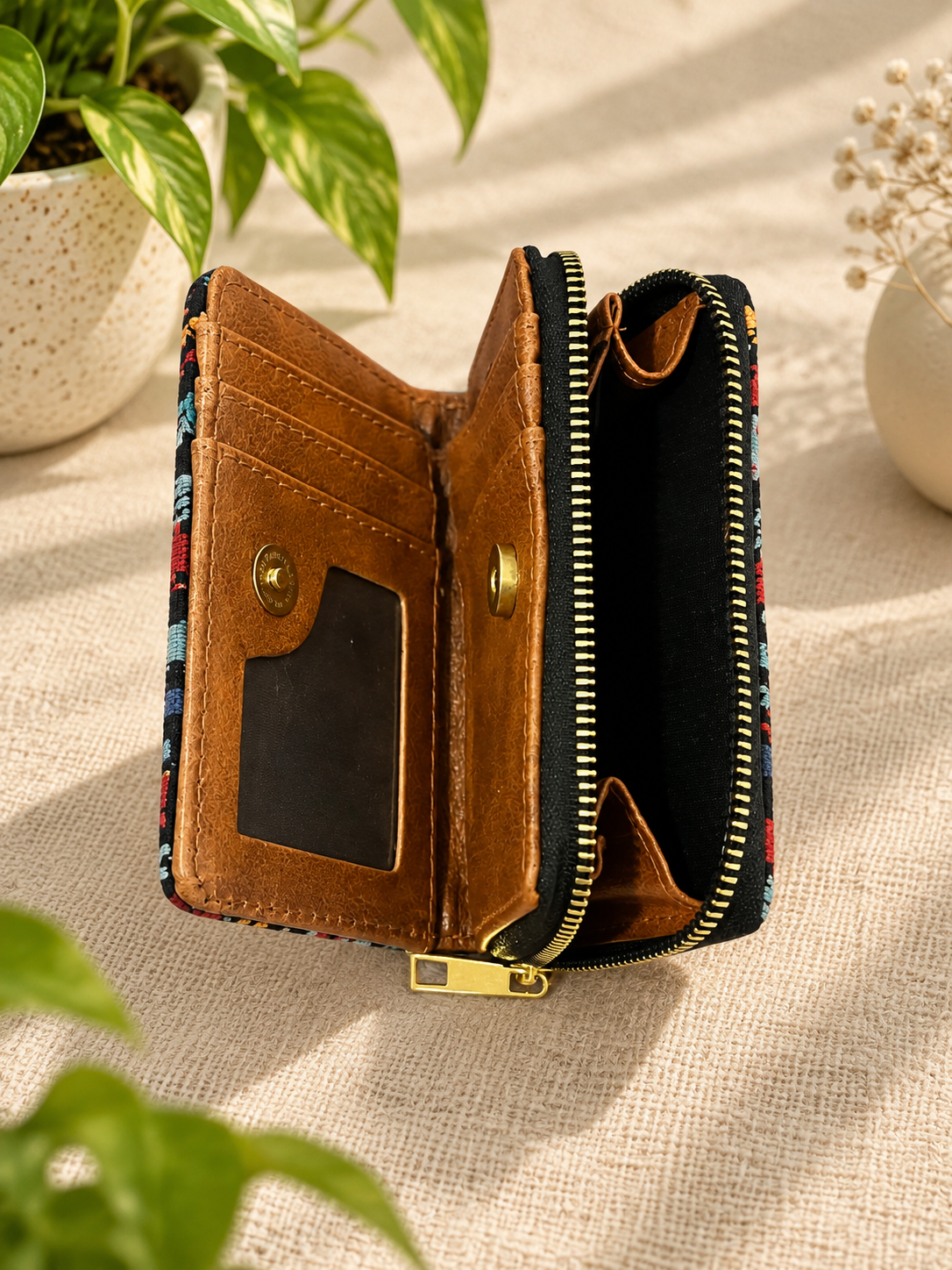 Jacqard Compact Everyday Wallet